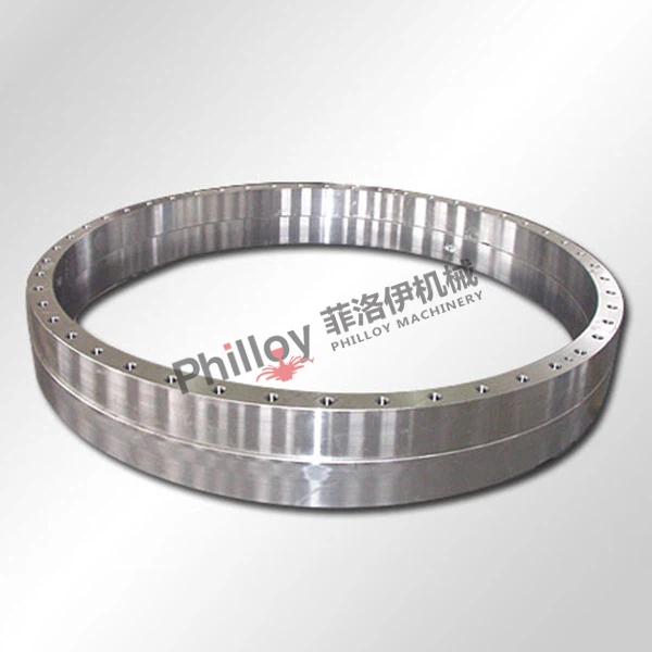 Valcovaný prsteň z legovanej ocele